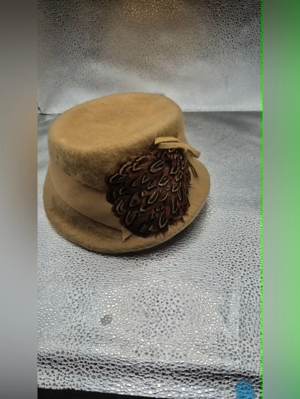 Vintage Beige Wool Bucket Hat Pheasant Feathers Accent 1950s Jane Morgan